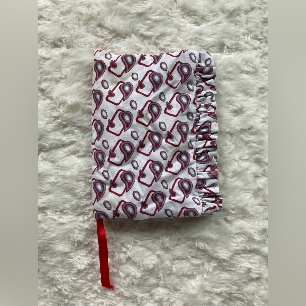 Homemade Book Cover, Frills, Teardrop Pattern, Red, White, Grey